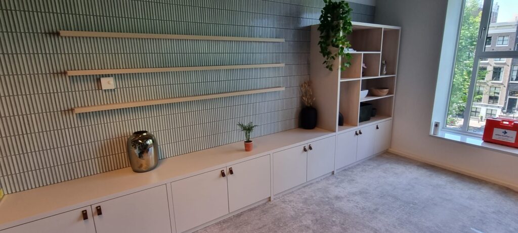 Kastjes met plankjes